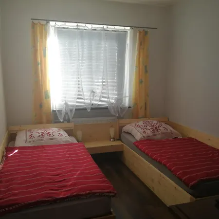 Kinga Haus *